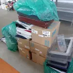 LOTE 099 - 01-LOTE C/ PASTAS PARA ESCRITÓRIO, E 02-MALETAS (NO ESTADO)