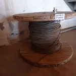 LOTE 068 - 01-CARRETEL DE FIO 1X4MM (NO ESTADO)