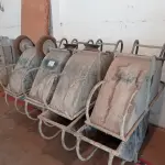 LOTE 002 - 08- CARRINHOS PARA OBRA (JERICO)(NO ESTADO)