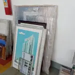 LOTE 104 - 01-LOTE C/ MOLDURAS PARA QUADROS (NO ESTADO)