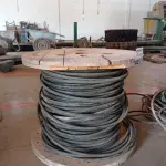LOTE 025 - 01-CARRETEL DE FIO 4X4MM 06, 1KV (NO ESTADO)