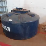 LOTE 041 - 01-CAIXA DE D’AGUA 1.500 LITROS (NO ESTADO)