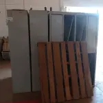 LOTE 027 - 01-LOTE CONTENDO ARMÁRIOS ROUPEIROS (SUCATA) (NO ESTADO)