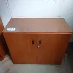 LOTE 086 - 01-ARMÁRIO EM MADEIRA 02-PORTAS (NO ESTADO)