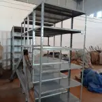 LOTE 043 - 04-ESTANTES EM FERRO C/05-PRATELEIRAS (NO ESTADO)