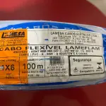 LOTE 118 - 01 ROLO DE CABO FLEXÍVEL LAMEFLAM 6MM COM 100 METROS MARCA LAMESA  COR AZUL(NOVO)(NO ESTADO)