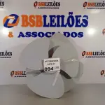 LOTE 094 - 05 HÉLICES DO VENTILADOR BRITÂNIA 40CM. (NO ESTADO, NÃO SABEMOS SE FUNCIONA. LEILÃO NÃO TEM GARANTIA E NEM DEVOLUÇÃO).