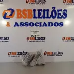 LOTE 021 - 01 LOTE COM CERDAS E BICOS DA ESCOVA ROTATIVA CADENCE. (NO ESTADO, NÃO SABEMOS SE FUNCIONA. LEILÃO NÃO TEM GARANTIA E NEM DEVOLUÇÃO).