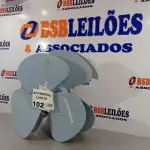 LOTE 102 - 05 HÉLICES DO VENTILADOR MALLORY 40CM. (NO ESTADO, NÃO SABEMOS SE FUNCIONA. LEILÃO NÃO TEM GARANTIA E NEM DEVOLUÇÃO).