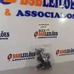 LOTE 033 - 01 LOTE COM VÁRIAS FONTES 3V 800MA. (NO ESTADO, NÃO SABEMOS SE FUNCIONA. LEILÃO NÃO TEM GARANTIA E NEM DEVOLUÇÃO).