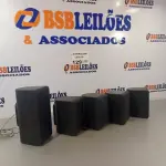 LOTE 129 - 05 CAIXAS DE SOM PEQUENAS HOME THEATER. (NO ESTADO, NÃO SABEMOS SE FUNCIONA. LEILÃO NÃO TEM GARANTIA E NEM DEVOLUÇÃO).