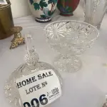 LOTE 006 - 01 BOMBONIERE EM CRISTAL COM TAMPA. (NO ESTADO DE CONSERVAÇÃO QUE SE ENCONTRA)