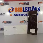 LOTE 050 - 03 PÁS DO VENTILADOR DE TETO VENTISOL. (NO ESTADO, NÃO SABEMOS SE FUNCIONA. LEILÃO NÃO TEM GARANTIA E NEM DEVOLUÇÃO).