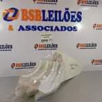 LOTE 055 - 03 PÁS DO VENTILADOR DE TETO VENTISOL. (NO ESTADO, NÃO SABEMOS SE FUNCIONA. LEILÃO NÃO TEM GARANTIA E NEM DEVOLUÇÃO).