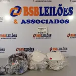 LOTE 109 - 03 MOTORES DE VENTILADORES DIVERSOS. (NO ESTADO, NÃO SABEMOS SE FUNCIONA. LEILÃO NÃO TEM GARANTIA E NEM DEVOLUÇÃO).