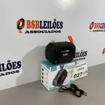 LOTE 027 - 01 CAIXA DE SOM PORTATIL BLUETOOTH (NO ESTADO, NÃO SABEMOS SE FUNCIONA. LEILÃO NÃO TEM GARANTIA E NEM DEVOLUÇÃO)