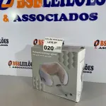 LOTE 020 - 01 ALMOFADA ELETRICA PARA MASSAGEM (NO ESTADO, NÃO SABEMOS SE FUNCIONA. LEILÃO NÃO TEM GARANTIA E NEM DEVOLUÇÃO)