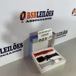 LOTE 023 - 01 SMARTWATCH COM MULTIPLAS PULSEIRAS (NO ESTADO, NÃO SABEMOS SE FUNCIONA. LEILÃO NÃO TEM GARANTIA E NEM DEVOLUÇÃO)