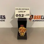 LOTE 052 - 01 RELÓGIO DOURADO COM BRANCO (NO ESTADO, NÃO SABEMOS SE FUNCIONA. LEILÃO NÃO TEM GARANTIA E NEM DEVOLUÇÃO)