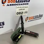LOTE 082 - 01 KIT LANTERNA MILITAR TÁTICA + CANIVETE (NO ESTADO, NÃO SABEMOS SE FUNCIONA. LEILÃO NÃO TEM GARANTIA E NEM DEVOLUÇÃO)