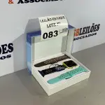 LOTE 083 - 01 SMARTWATCH COM MÚLTIPLAS PULSEIRAS (NO ESTADO, NÃO SABEMOS SE FUNCIONA. LEILÃO NÃO TEM GARANTIA E NEM DEVOLUÇÃO)