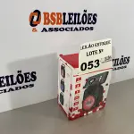 LOTE 053 - 01 CAIXA DE SOM BLUETOOTH COM SUPORTE PARA CELULAR (NO ESTADO, NÃO SABEMOS SE FUNCIONA. LEILÃO NÃO TEM GARANTIA E NEM DEVOLUÇÃO)