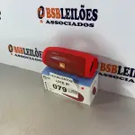 LOTE 079 - 01 CAIXA DE SOM BLUETOOTH VERMELHA (NO ESTADO, NÃO SABEMOS SE FUNCIONA. LEILÃO NÃO TEM GARANTIA E NEM DEVOLUÇÃO)