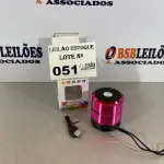 LOTE 051 - 01 CAIXINHA DE SOM PORTATIL MINI (NO ESTADO, NÃO SABEMOS SE FUNCIONA. LEILÃO NÃO TEM GARANTIA E NEM DEVOLUÇÃO)