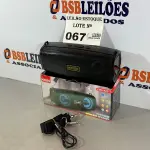 LOTE 067 - 01 CAIXA DE SOM TAMANHO M (NO ESTADO, NÃO SABEMOS SE FUNCIONA. LEILÃO NÃO TEM GARANTIA E NEM DEVOLUÇÃO)