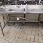 LOTE 013 - 01 PIA EM INOX COM 01 CUBA FUNDA.(NO ESTADO DE CONSERVAÇÃO QUE SE ENCONTRA. LEILÃO NÃO TEM GARANTIA E NEM DEVOLUÇÃO).
