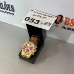 LOTE 053 - 01 RELÓGIO DOURADO (NO ESTADO, NÃO SABEMOS SE FUNCIONA. LEILÃO NÃO TEM GARANTIA E NEM DEVOLUÇÃO)