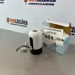 LOTE 051 - 01 BOMBA DE AGUA ELETRICA PARA GALÕES (NO ESTADO, NÃO SABEMOS SE FUNCIONA. LEILÃO NÃO TEM GARANTIA E NEM DEVOLUÇÃO)