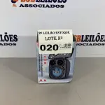 LOTE 020 - 01 CAIXA DE SOM BLUETOOTH COM SUPORTE PARA CELULAR (NO ESTADO, NÃO SABEMOS SE FUNCIONA. LEILÃO NÃO TEM GARANTIA E NEM DEVOLUÇÃO)