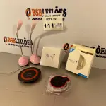 LOTE 111 - 02 LÂMPADAS + 01 FONE WIFI + 02 CARREGADORES WIRELESS 