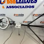 LOTE 122 - 01 RINGLIGHT + TRIPÉ DE 2 METROS (NO ESTADO, NÃO SABEMOS SE FUNCIONA. LEILÃO NÃO TEM GARANTIA E NEM DEVOLUÇÃO)