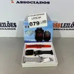 LOTE 079 - 01 RELÓGIO DIGITAL COM MULTIPLAS PULSEIRAS (NO ESTADO, NÃO SABEMOS SE FUNCIONA. LEILÃO NÃO TEM GARANTIA E NEM DEVOLUÇÃO)