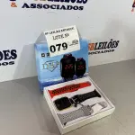 LOTE 079 - 01 RELÓGIO DIGITAL COM MULTIPLAS PULSEIRAS (NO ESTADO, NÃO SABEMOS SE FUNCIONA. LEILÃO NÃO TEM GARANTIA E NEM DEVOLUÇÃO)