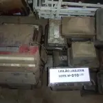 LOTE 010 - 01 LOTE COM QUADROS DE COMANDO ELÉTRICOS , E SELADORAS  (NO ESTADO, NÃO SABEMOS SE FUNCIONA. LEILÃO NÃO TEM GARANTIA E NEM DEVOLUÇÃO).