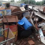 LOTE 056 - 01 LOTE COM SUCATAS EM FERRO DIVERSOS (NO ESTADO, NÃO SABEMOS SE FUNCIONA. LEILÃO NÃO TEM GARANTIA E NEM DEVOLUÇÃO).