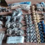 LOTE 001 - 01 LOTE COM MATERIAIS HIDRÁULICOS TORNEIRAS, VÁLVULA DE DESCARGA E REPAROS (NO ESTADO, NÃO SABEMOS SE FUNCIONA. LEILÃO NÃO TEM GARANTIA E NEM DEVOLUÇÃO).