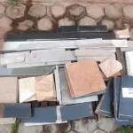LOTE 050 - 01 LOTE COM RETALHOS DE MÁRMORE E GRANITO (NO ESTADO, NÃO SABEMOS SE FUNCIONA. LEILÃO NÃO TEM GARANTIA E NEM DEVOLUÇÃO).