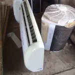 LOTE 028 - 01 AR CONDICIONADO CARRIER 24.000BTUS  (NO ESTADO, NÃO SABEMOS SE FUNCIONA. LEILÃO NÃO TEM GARANTIA E NEM DEVOLUÇÃO).