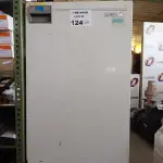 LOTE 124 - 01 FRIGOBAR 220V. (NO ESTADO, LEILÃO NÃO TEM GARANTIA E NEM DEVOLUÇÃO, SUJEITO A POSSÍVEIS AVARIAS VISÍVEIS/OCULTAS E/OU AUSÊNCIA DE COMPONENTES).