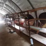 LOTE 056 - 01 TENDA “CARPA” MEDINDO 30METROS DE COMPRIMENTO X 8 METROS DE LARGURA (NO ESTADO, NÃO SABEMOS SE FUNCIONA. LEILÃO NÃO TEM GARANTIA E NEM DEVOLUÇÃO).