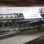 LOTE 016 - ESTRANGULADORES ELETRICOS E 10 PONTEIRAS PARA BRITADEIRA SENDO 05 PONTAS CHATAS (NO ESTADO, NÃO SABEMOS SE FUNCIONA. LEILÃO NÃO TEM GARANTIA E NEM DEVOLUÇÃO).
