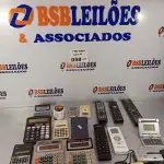 LOTE 058 - 01 LOTE COM CALCULADORAS E CONTROLES DIVERSOS. (NO ESTADO, LEILÃO NÃO TEM GARANTIA E NEM DEVOLUÇÃO, SUJEITO A POSSÍVEIS AVARIAS VISÍVEIS/OCULTAS E/OU AUSÊNCIA DE COMPONENTES).