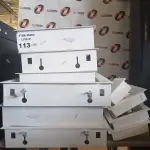 LOTE 113 - 01 LOTE COM VÁRIAS LUMINÁRIAS DE EMBUTIR MARCAS E MODELOS DIVERSOS. (NO ESTADO, LEILÃO NÃO TEM GARANTIA E NEM DEVOLUÇÃO, SUJEITO A POSSÍVEIS AVARIAS VISÍVEIS/OCULTAS E/OU AUSÊNCIA DE COMPONENTES).