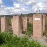LOTE 077 - 01 LOTE COM 15 SAPATAS DE CONCRETO PARA SUSTENTAÇÃO DE TORRES (NO ESTADO, NÃO SABEMOS SE FUNCIONA. LEILÃO NÃO TEM GARANTIA E NEM DEVOLUÇÃO).