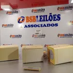 LOTE 061 - 01 SISTEMA COMPACTO DE ÁUDIO MARCA PHILIPS. (NO ESTADO, LEILÃO NÃO TEM GARANTIA E NEM DEVOLUÇÃO, SUJEITO A POSSÍVEIS AVARIAS VISÍVEIS/OCULTAS E/OU AUSÊNCIA DE COMPONENTES).