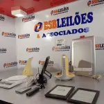 LOTE 059 - 01 LOTE COM PERIFÉRICOS DIVERSOS. (NO ESTADO, LEILÃO NÃO TEM GARANTIA E NEM DEVOLUÇÃO, SUJEITO A POSSÍVEIS AVARIAS VISÍVEIS/OCULTAS E/OU AUSÊNCIA DE COMPONENTES).